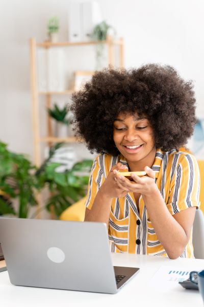 déploiement poste informatique - agesys - inovia - infrastructure IT - modern workplace - sécurité renforcée pour le transport informatique